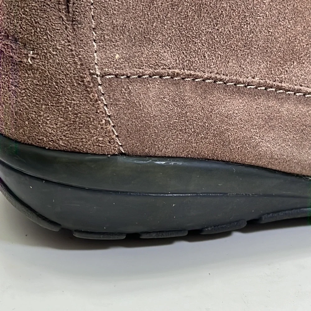 EASY Spirit Suede Moccasin chukka boot